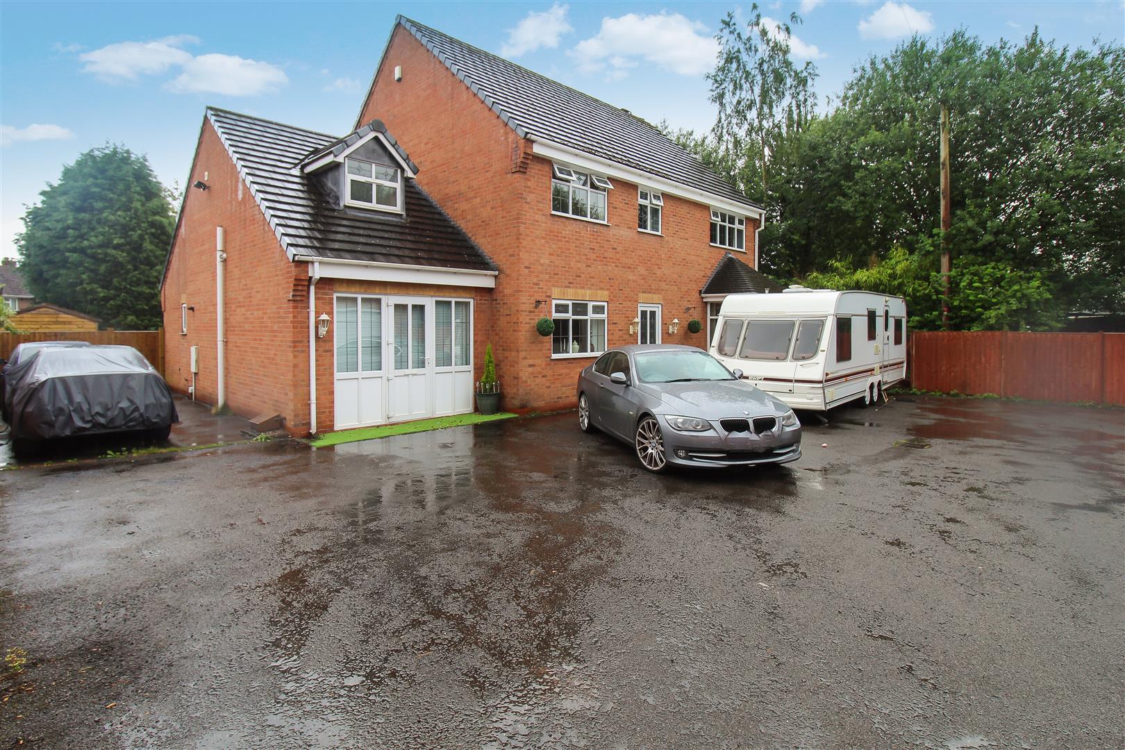 11 Edge View Road, Baddeley Green, Stoke-On-Trent